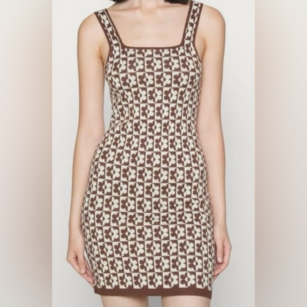 HOLLISTER Co. Emea Bare Jumper Dress. Size M